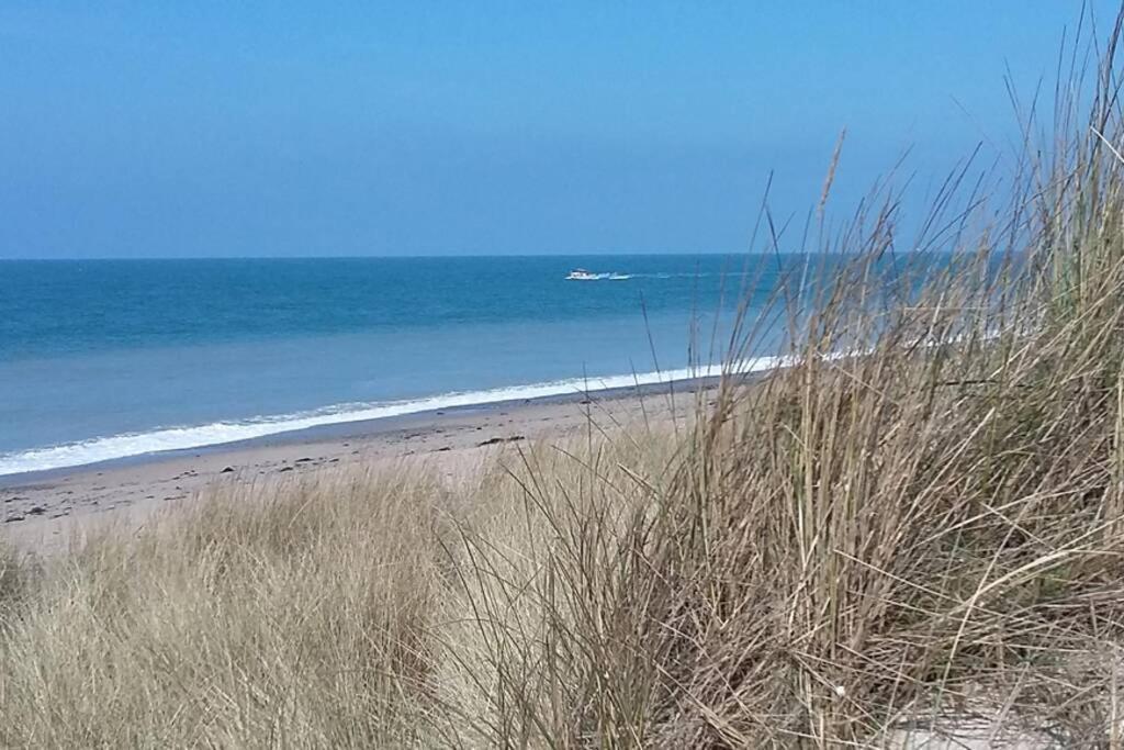 Gite Ouest De La Pointe D'Agon 외부 사진